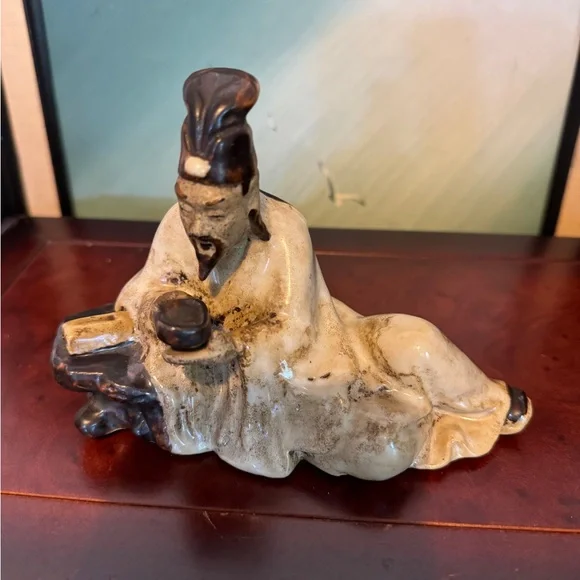 Vintage Shiwan Chinese Mudmen
Figurine Scholar Eating by Rock
Republic China - Picture 4 of 9